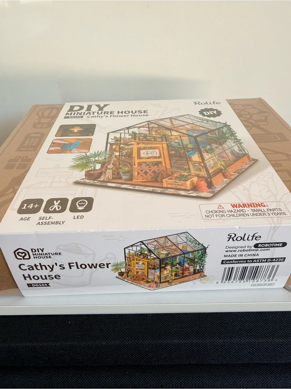 Rolife DIY Miniature Cathy’s Flower House brand new